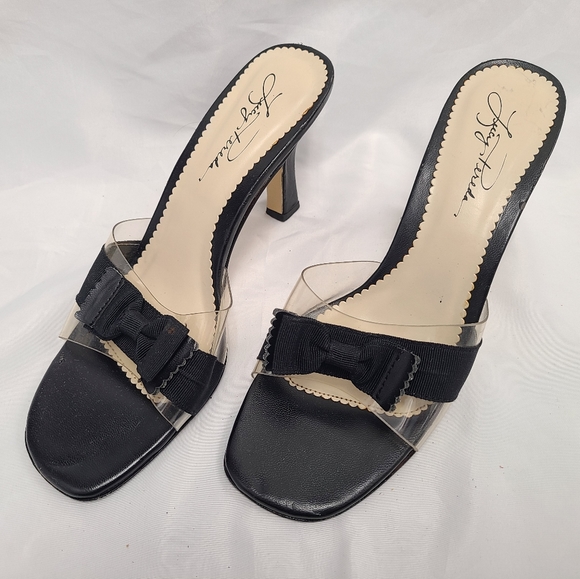 Lucy Pereda Black Leather Heels with bow - Picture 1 of 9